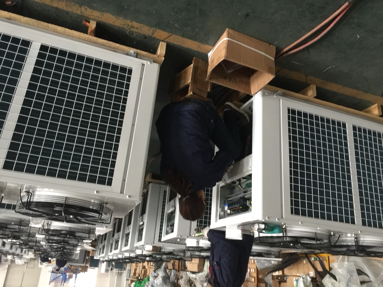 Condensing units prepared for low temperature refrigeration system