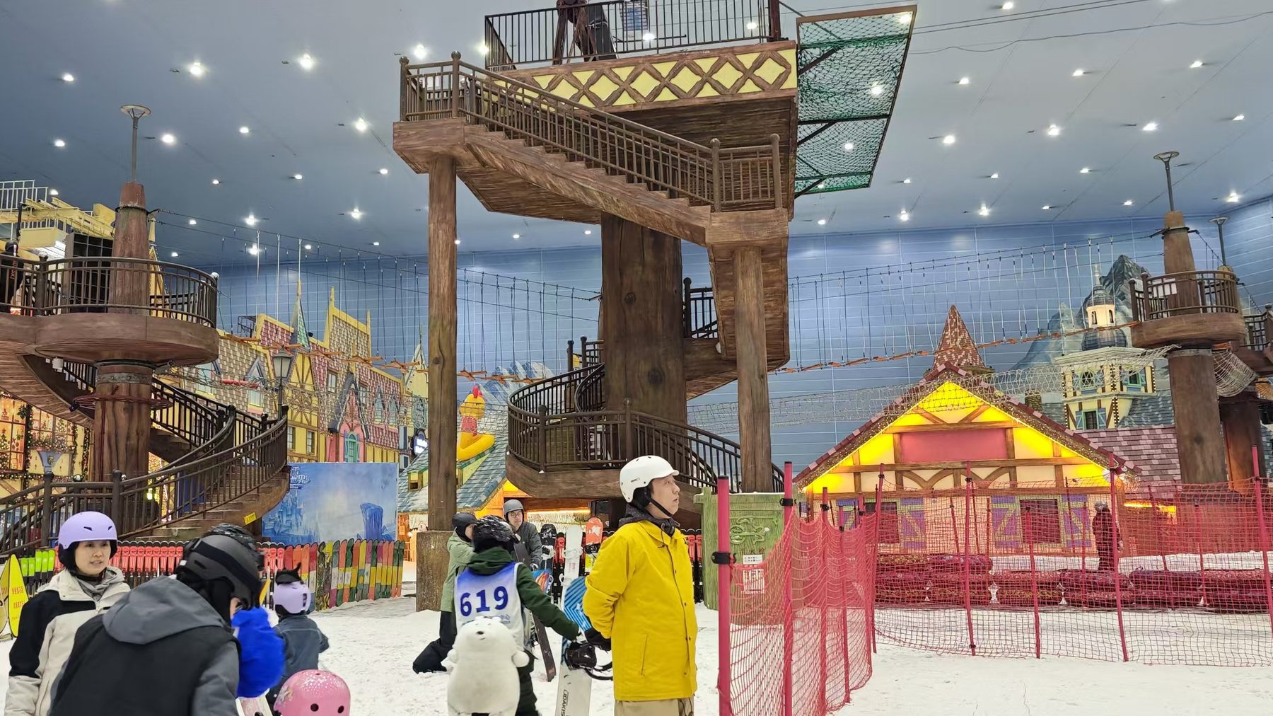 Indoor snow park using artificial snow machine systems